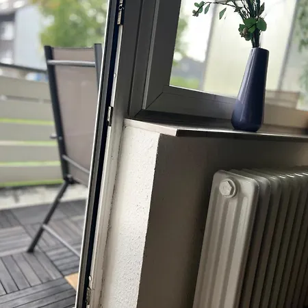 Dortmunder Erdgeschoss-luxusloft Mit Grossen Balkon, Netflix Und 250 Mbytes Highspeed Wifi