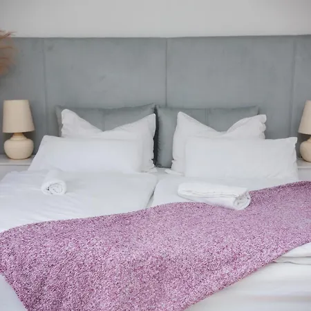 Dortmunder Erdgeschoss-luxusloft Mit Grossen Balkon, Netflix Und 250 Mbytes Highspeed Wifi Апартаменты