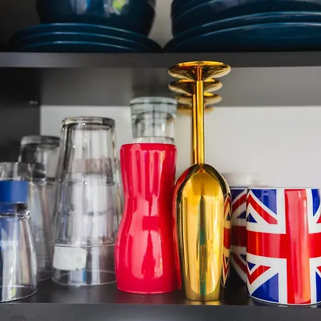 Dortmunder Erdgeschoss-luxusloft Mit Grossen Balkon, Netflix Und 250 Mbytes Highspeed Wifi Lägenhet