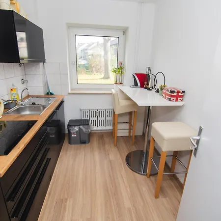 Dortmunder Erdgeschoss-luxusloft Mit Grossen Balkon, Netflix Und 250 Mbytes Highspeed Wifi