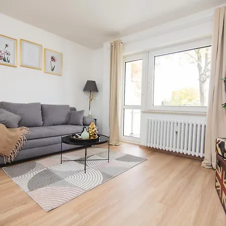 Dortmunder Erdgeschoss-luxusloft Mit Grossen Balkon, Netflix Und 250 Mbytes Highspeed Wifi Lägenhet Wilhelmshohe