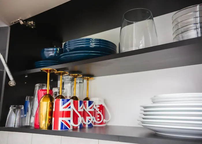 Dortmunder Erdgeschoss-luxusloft Mit Grossen Balkon, Netflix Und 250 Mbytes Highspeed Wifi