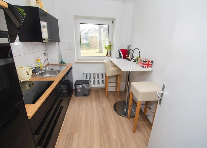 Dortmunder Erdgeschoss-luxusloft Mit Grossen Balkon, Netflix Und 250 Mbytes Highspeed Wifi